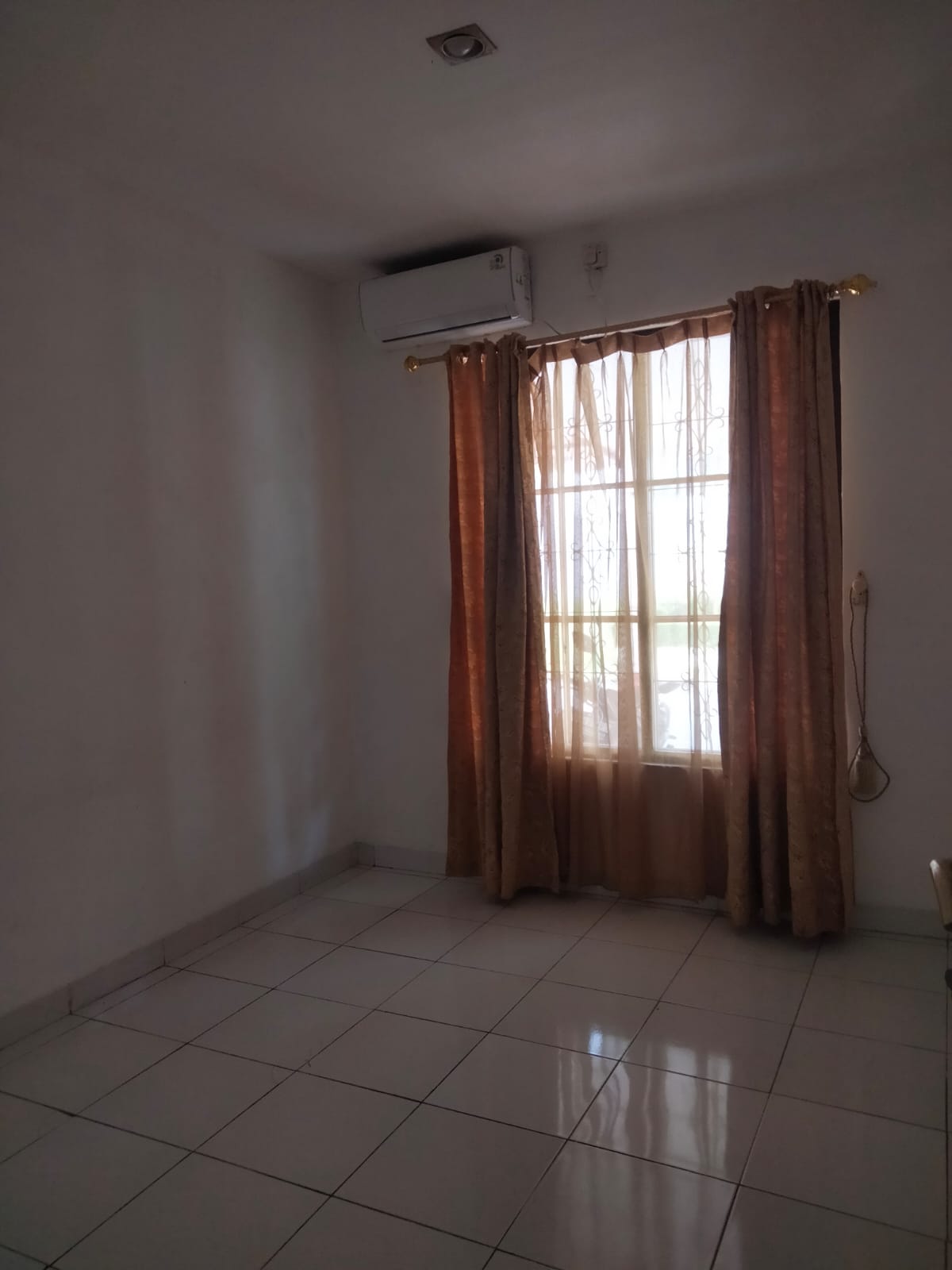 Rumah Disewakan di Cluster Dago Lippo Cikarang